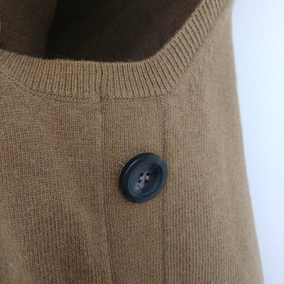 Ann Taylor wool sleeveless sweater top olive green Small Petite buttons - Picture 7 of 15